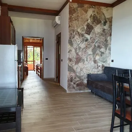Vila Elezi Aparthotel