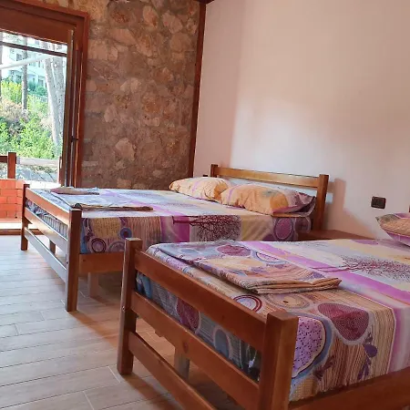 Aparthotel Vila Elezi Shëngjin
