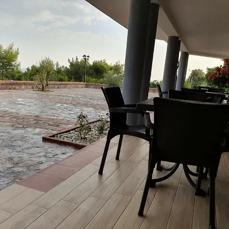 Vila Elezi Shëngjin