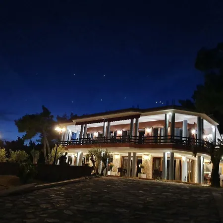 Aparthotel Vila Elezi Shëngjin