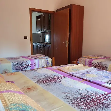 Vila Elezi * Shëngjin