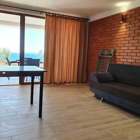 Vila Elezi Ξενοδοχείο με διαμερίσματα *
